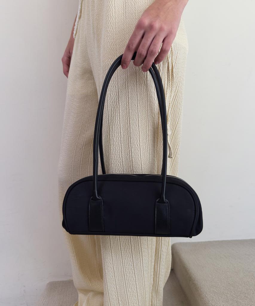 Diagonal Sleek Mini Shoulder Bag (Black)