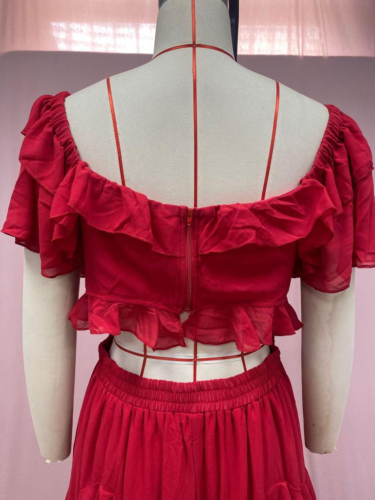 Vestido de Fiesta Europeo y Americano de Encaje con Espalda Descubierta y Volantes 2025