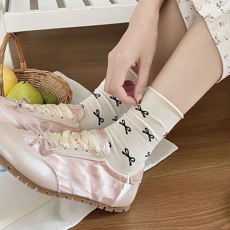 5 Pairs Women Bow Socks Spring Summer Autumn Winter Middle Tube Sock Thin Breathable Girls Cotton Socks Soft Comfortable Footwear