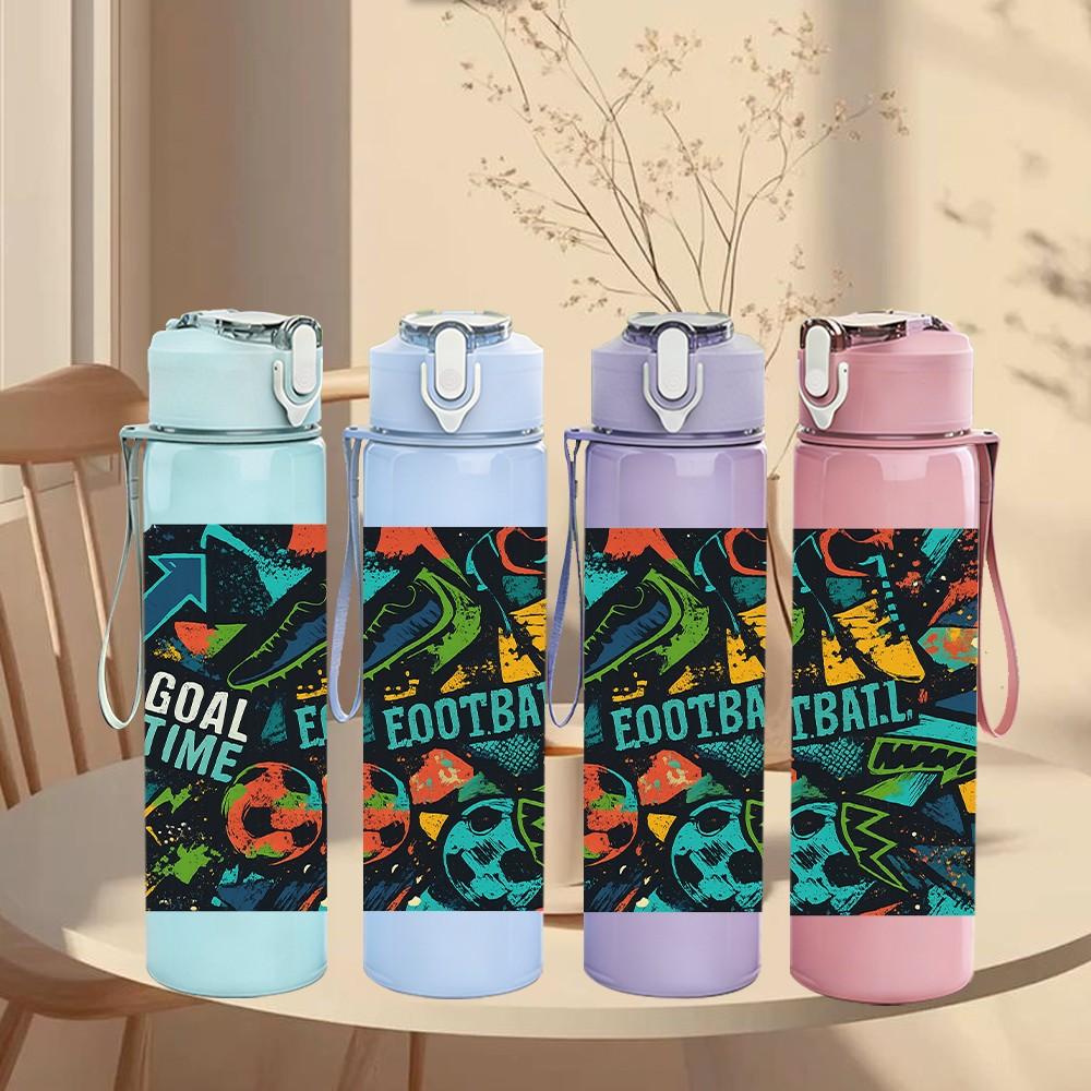 1 PZ Bottiglia Sportiva in Plastica da 750 ml con Grafica Calcio 'Goal', Senza Perdite, Tappo a Flip con Cannuccia, Adatta per Sport, Ufficio, Uso Domestico