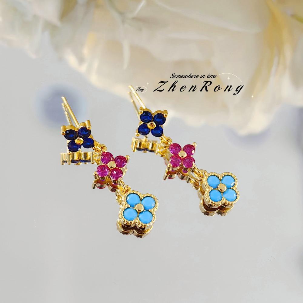 Vintage Dopamine Clover Necklace French Luxury Layered Choker Colorful Stud Earrings Diamond Bracelet Set for Women