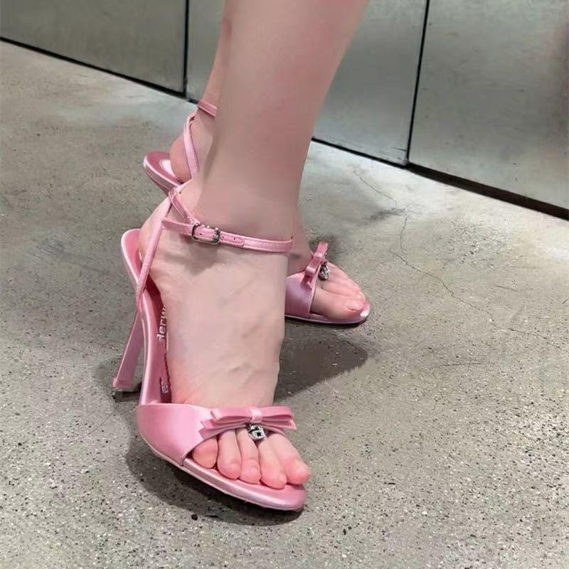 2025 Summer French Sweet Bow Round Head Open-toed Stiletto Sandals Female Elegant Fairy Style High Heels Outer Wear