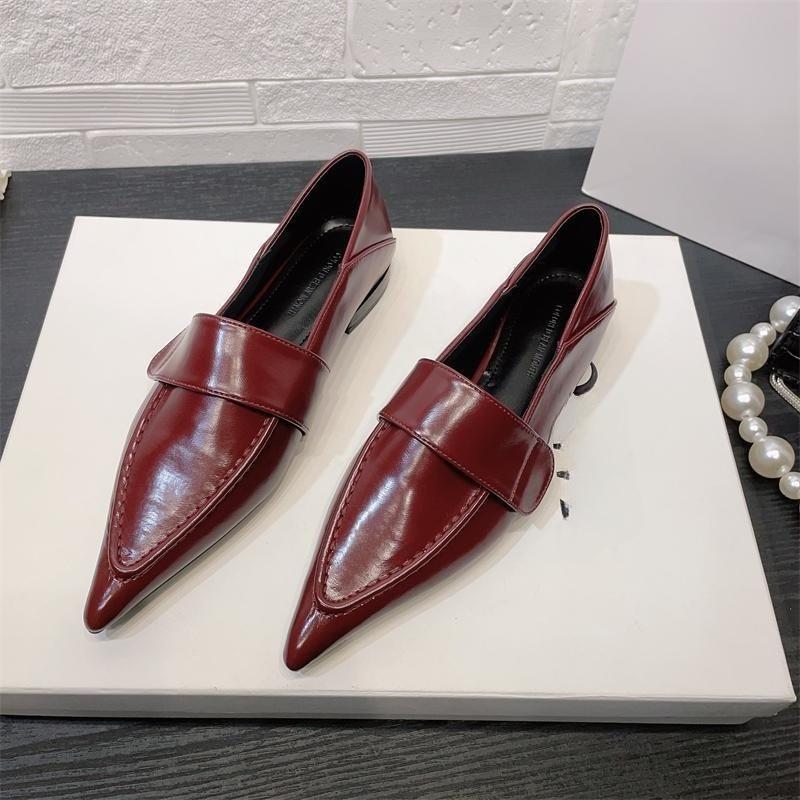 Women's Pointed Toe Leather Loafers with Minimalist Strap and Low Heel for A Chic