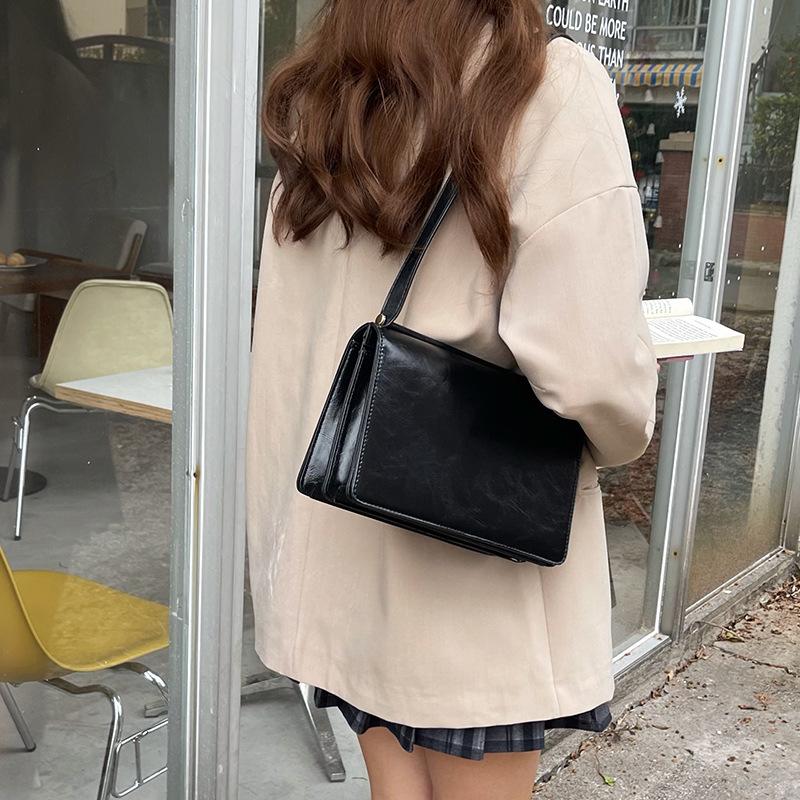 Vintage Pu Leather Women Shoulder Bag Small Handbags Solid Color Square Ladies Armpit Bag Fashi Simple Female Clutch Purses