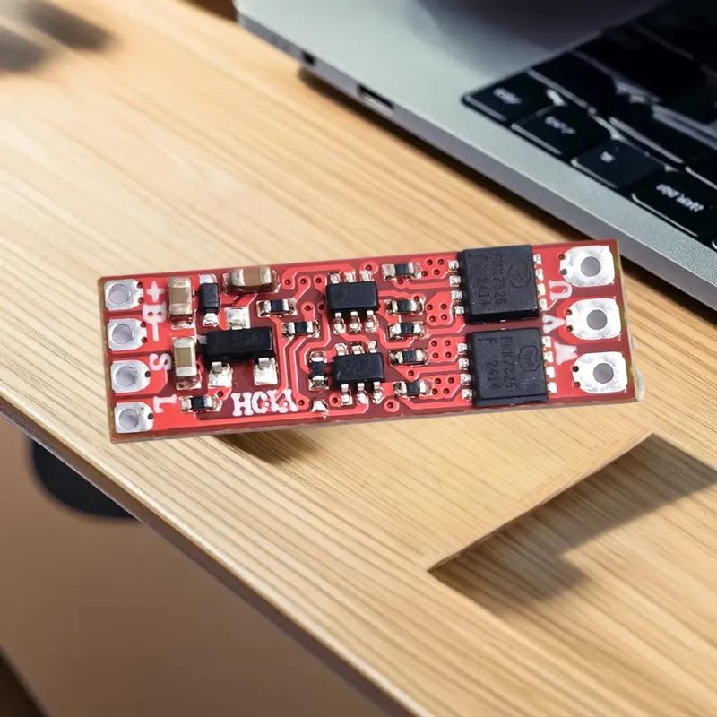 

2S-3S BLDC Motor Driver Board - 7.4-11.1V 8A Compact ESC for 1104-1503 Brushless Motors, Ultra-Compact Design A1