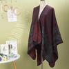 Quelle Fabrik Premium Sense Retro Muster Schal Umhang Damen Outdoor Xinjiang Reise Winddichter Schal Strickjacke