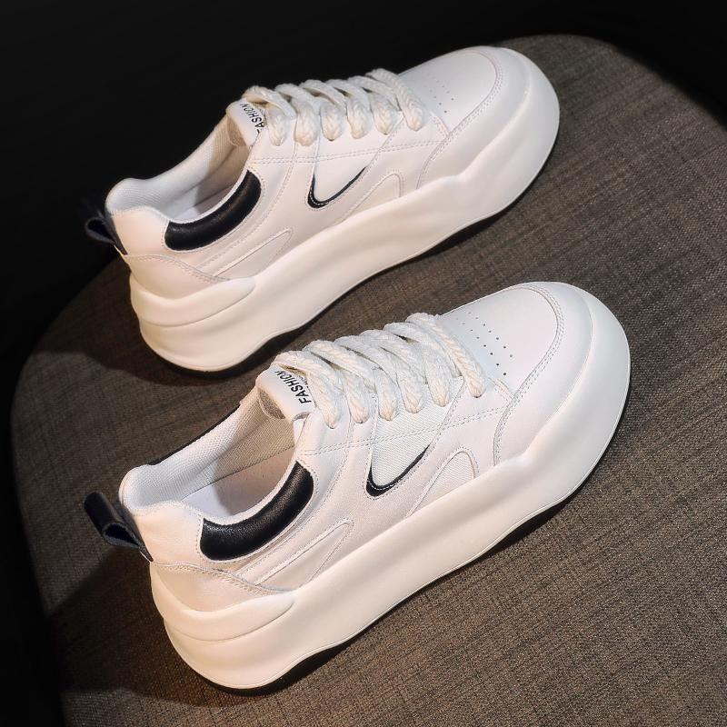 Summer Autumn Lightweight Dad Shoes Women's New Summer Trendy Brand Sports and Leisure Board Shoes Little White Shoes