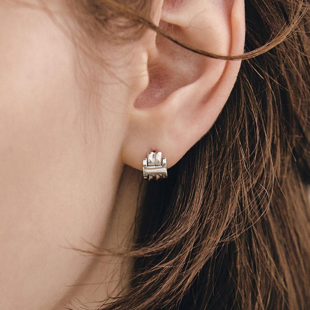 Happiness Silver (W) One-Touch Earrings Hl5E3A560W9Xxx