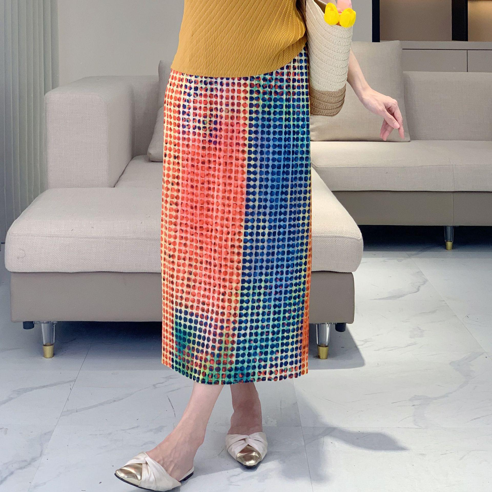 

Летняя юбка миди с плиссировкой, высокой посадкой, модным принтом и разрезом One Size [90-150 jin]