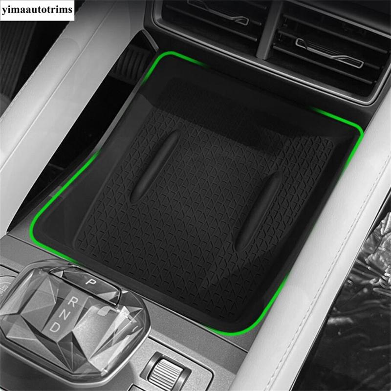 Car Phone Wireless Fast Charging Charger Non-slip Pad Silica Gel Interior Accessories Fit For BYD Yuan Pro Yuan UP EV 2024 2025