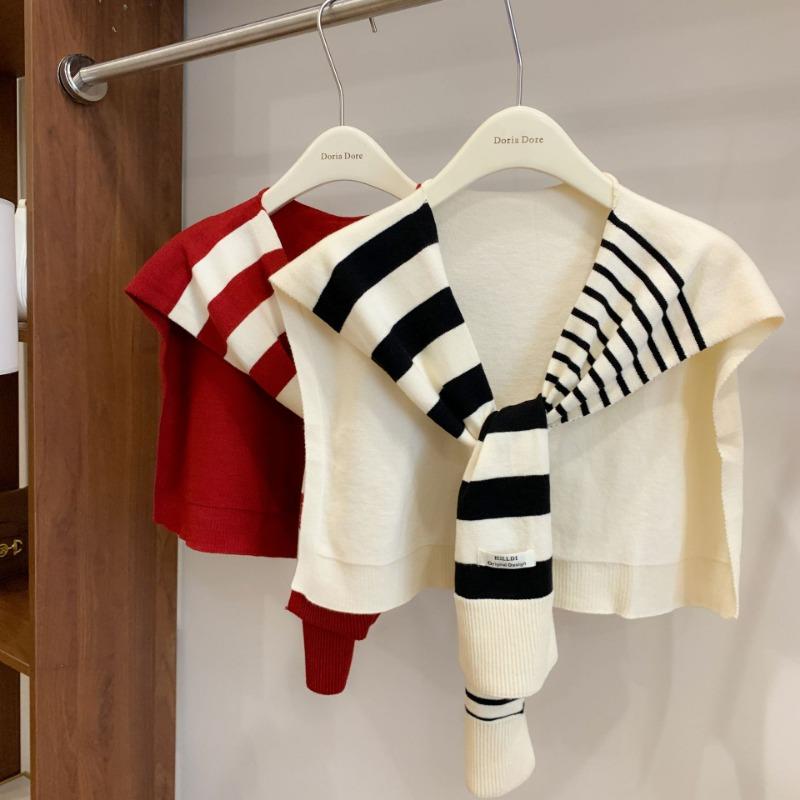 

Striped knitted shawl women s spring and autumn versatile decorative shoulder, summer air-conditioned room with vest false collar белый