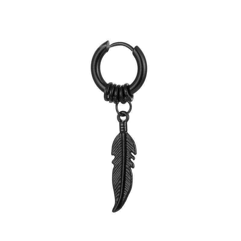 

Fashion Korean Feather Earrings Retro Coil Ear Studs Hip Hop Ear Cuff Street Jewelry 2pcs чорний