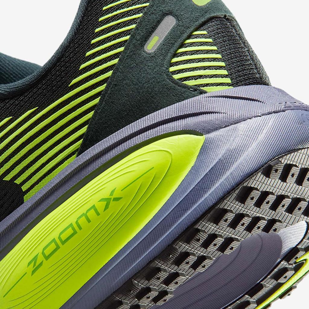 Nike Vomero Size 18, Seaweed/Cannon/Sanded Purple/Volt, HM6803-301, 26.0cm