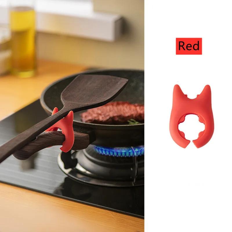 1PCS Silicone Pot Clip Spoon Holder, Utensil Rest, Silicone Spoon Rest, Non-Slip Spoon Holder Stove Organizer, Steam Releaser красный