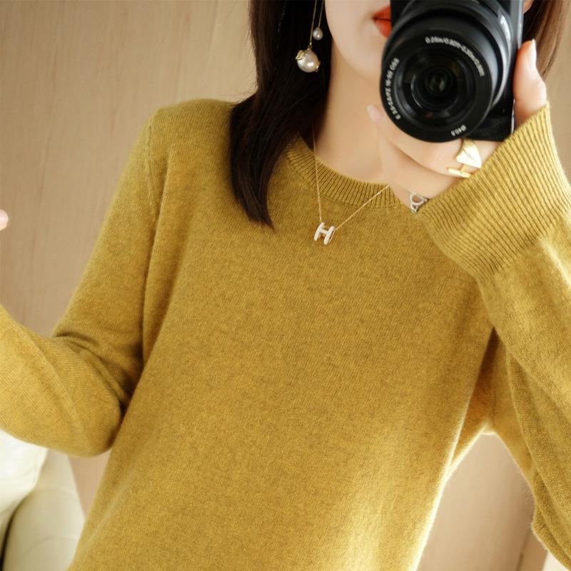 Women's Slim-Fit Round Neck Knitted Pullover, Long Sleeve, Base Layer for Spring/Autumn 2023, Non-Cashmere Top