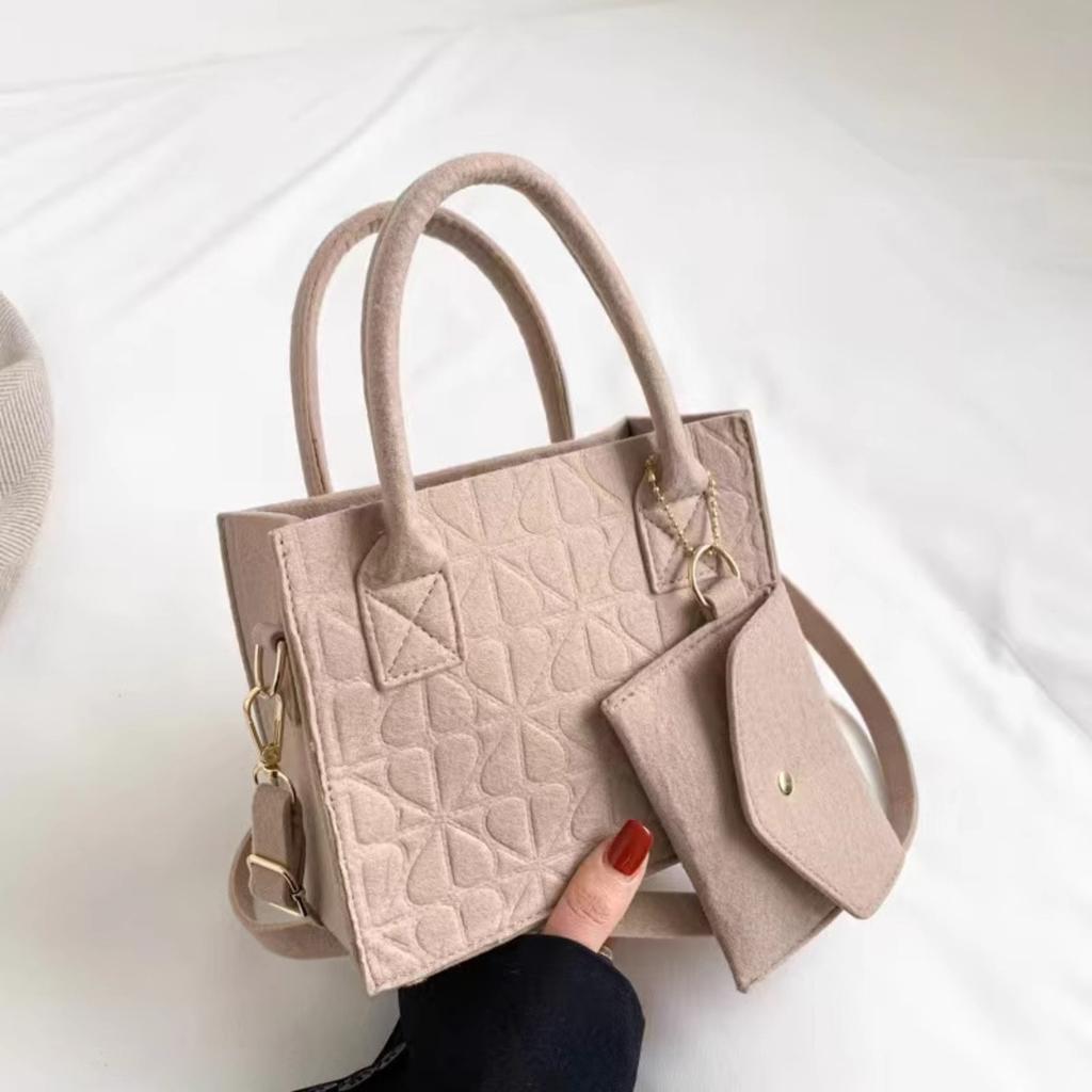Piccola Borsa a Mano con Texture di Nicchia, Semplice e Versatile, Feltro alla Moda, Monospalla a Tracolla, Borsa da Mamma, Set di Due Pezzi