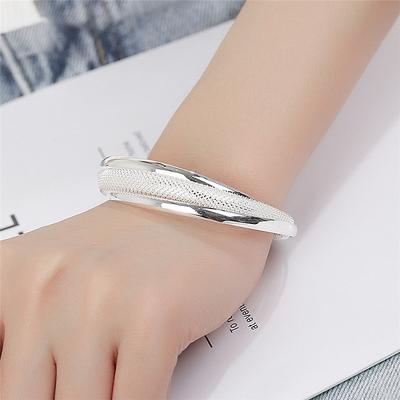 Double -Line Online Hand Ring Fashion Bracelet Dual Light Edge Bracelet Woman 