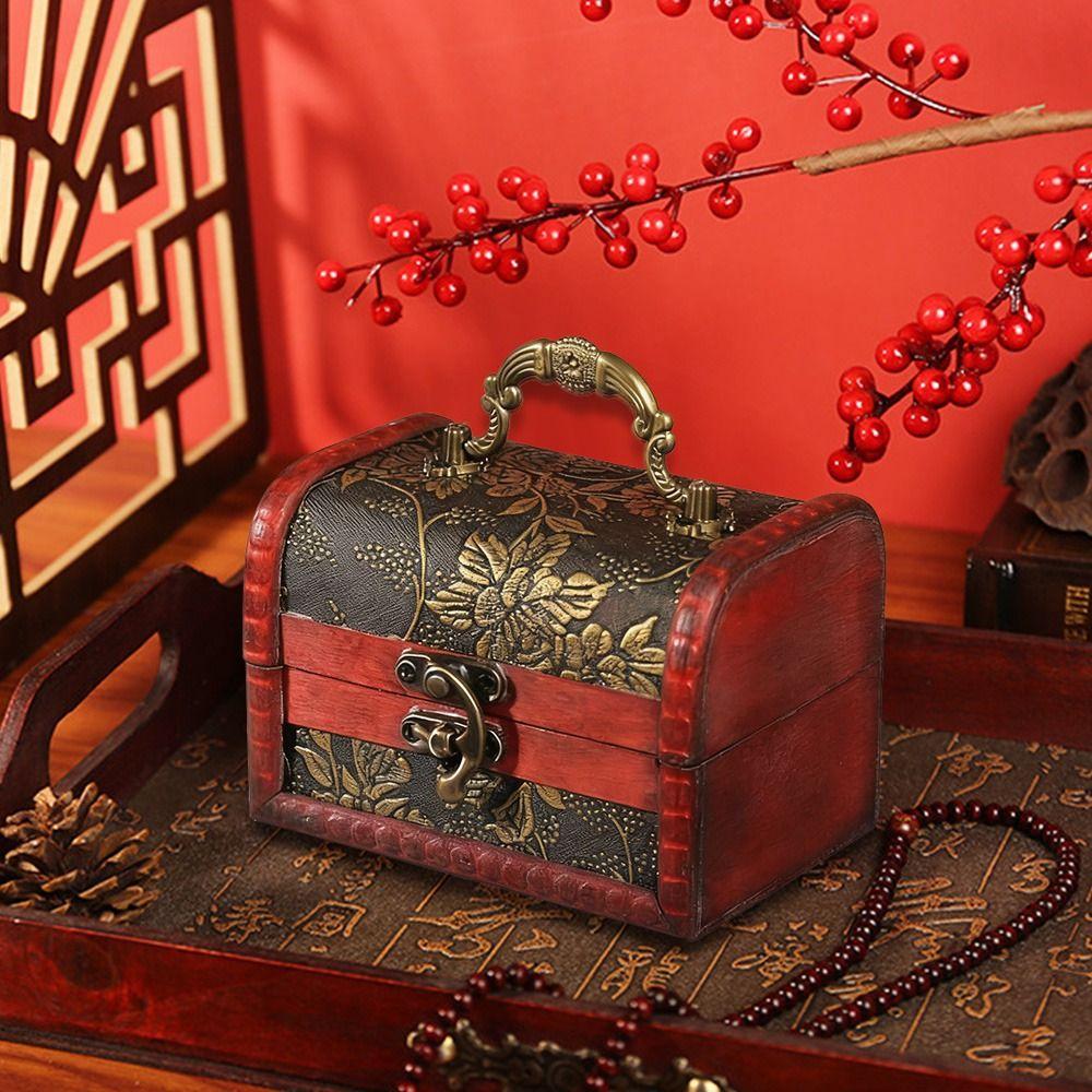 Vintage Treasure Chest Mini Trinket Box Portable Wooden Jewelry Box Cosmetics Organizer
