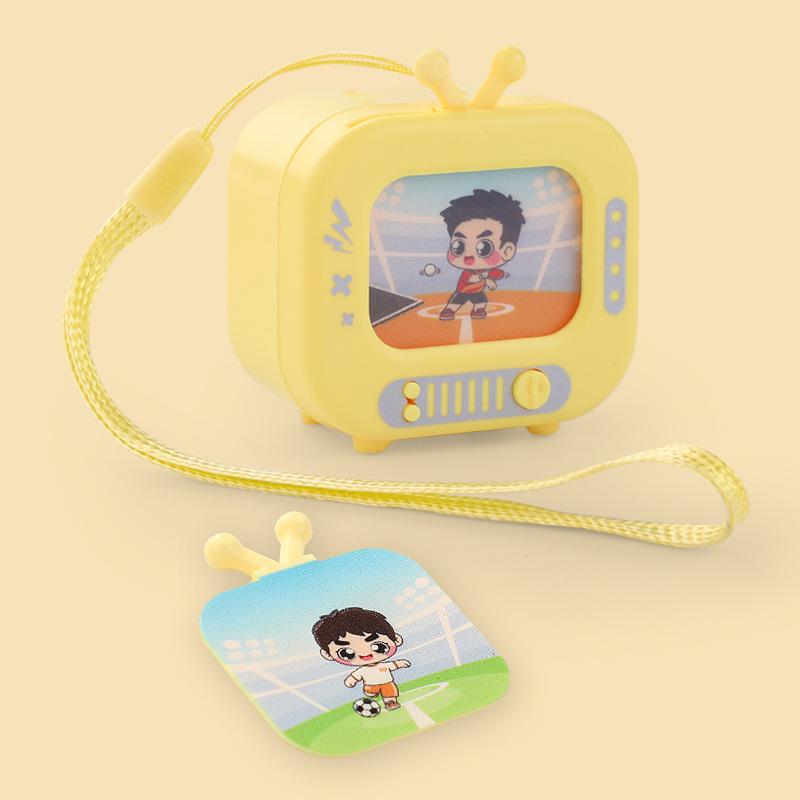 

Mini Retro TV Keychain: Light & Sound Cartoon Pendant Toys for Kids