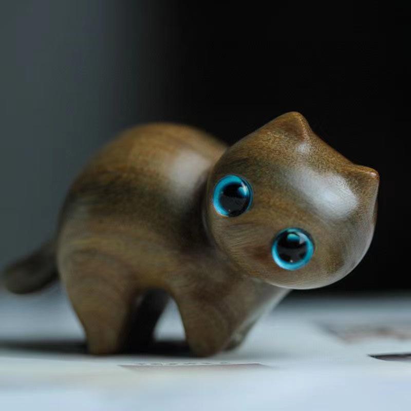 Large Green Sandalwood Cat Carving Kitten Tea Pet Ornament - Wooden Handicraft.