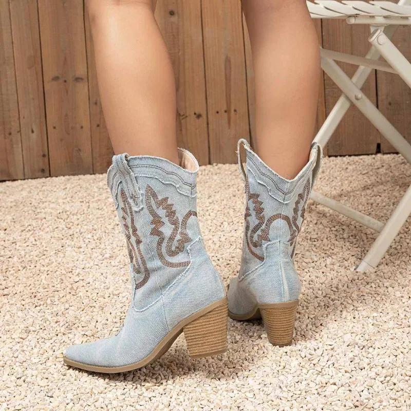 Bottes de cowboy western à bout pointu et à la mode pour femmes, style rétro, polyvalentes, brodées, à enfiler, mi-mollet