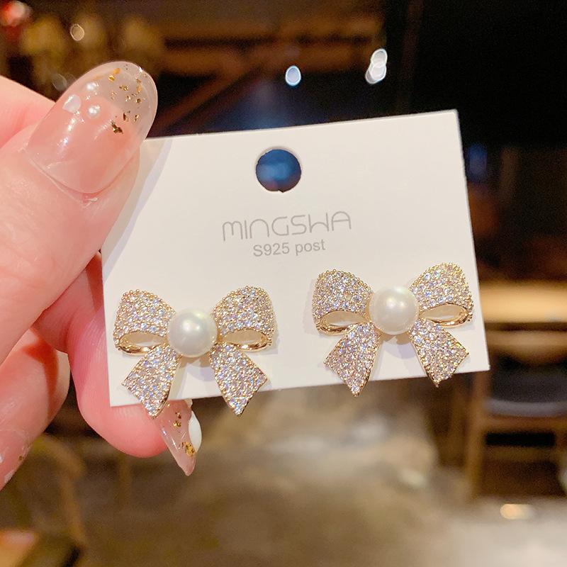 Korean Super Fairy Exquisite Micro-inlaid Bow Stud Earrings Femininity Personality Atmosphere Exaggerated Earrings Silver Needle Earrings