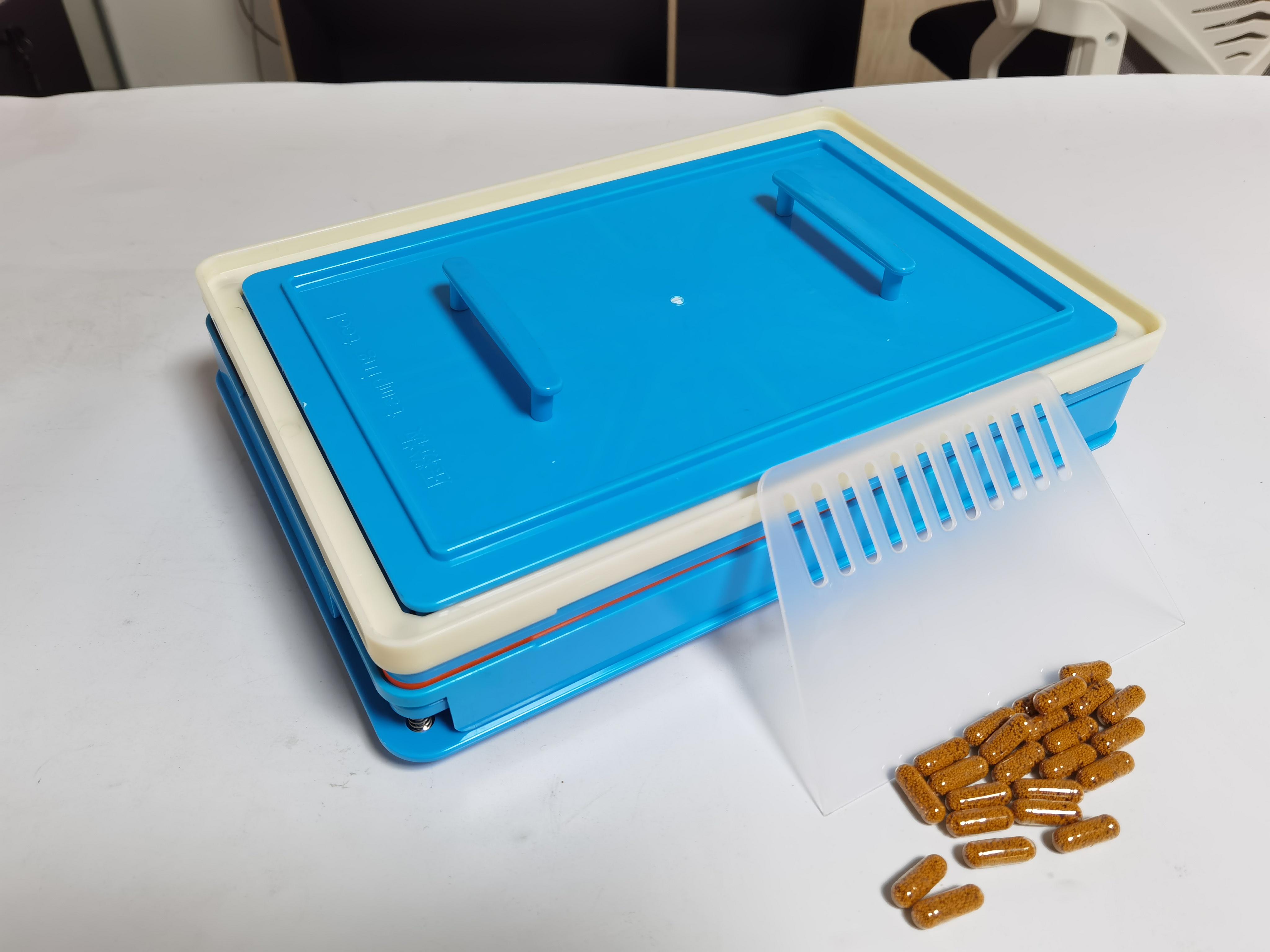 

Розмір 00# 0#,1# ABS 400 отворів Наповнювач капсул Пластикова ручна машина для наповнення капсул Машина для інкапсуляції Машина для виготовлення капсул Інструмент лотка 1# синій