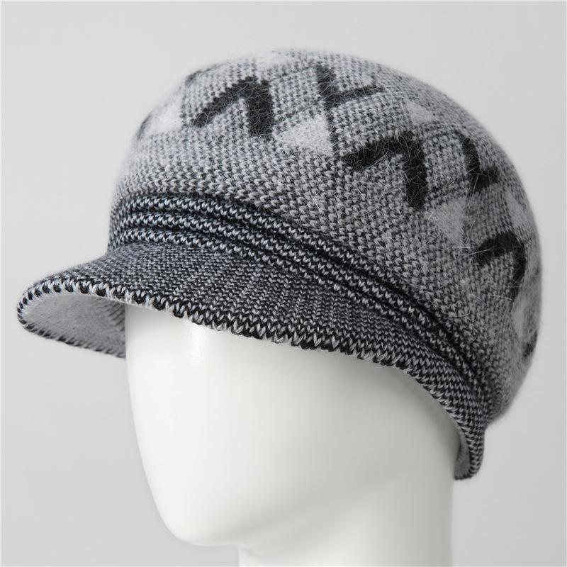 

Middle-aged hat Autumn and winter fleece thickened warm versatile knitted wool hat average size elastic