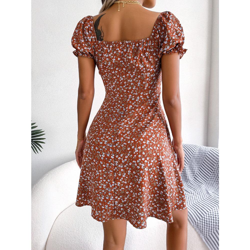 Dámské ležérní květované swingové šaty s rozšířenými rukávy a stahovací šňůrkou