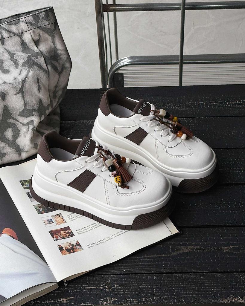2025 Autumn New Leather Thick-soled Heightening Little White Shoes Women's and Women's Shoes Versatile Casual Moral Training Shoes Muffin Board Shoes