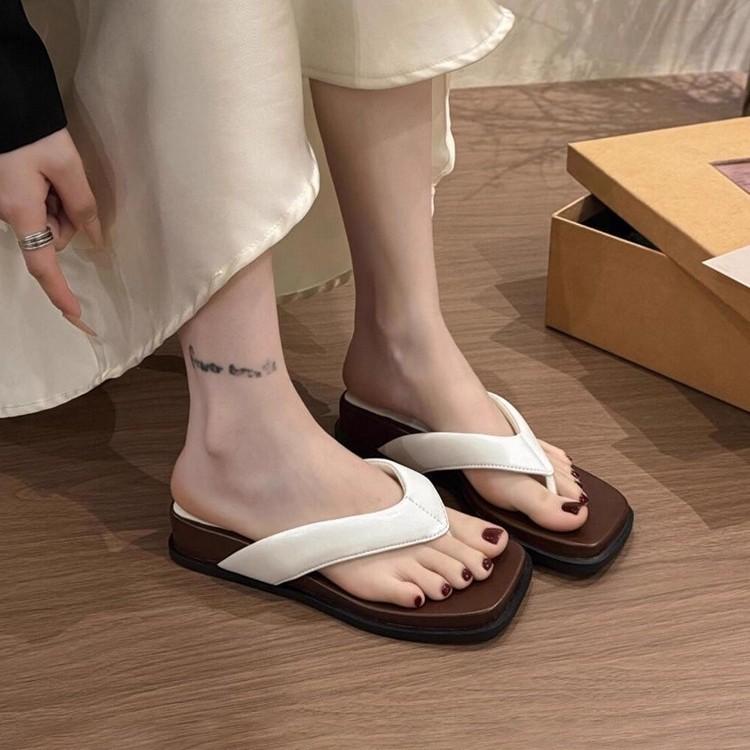 Thick-soled vacation wind clip-on flip-flops shoes female retro fairy wind versatile square head cool slippers