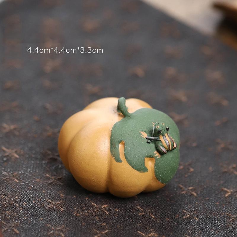 Lucky Purple Clay Small Frog Statue Tea Pet Tea Art Ornaments Chinese Kung Fu Tea Handicrafts Tea Ceremony Decor Accessories