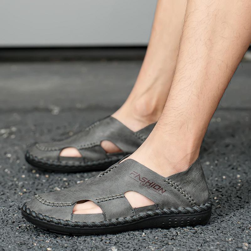 Men Sandals Split Leather Sandals Slides Breathable Rome Male Summer Outdoor Beach Slippers Soft Hot Sale Men Beach Sandals