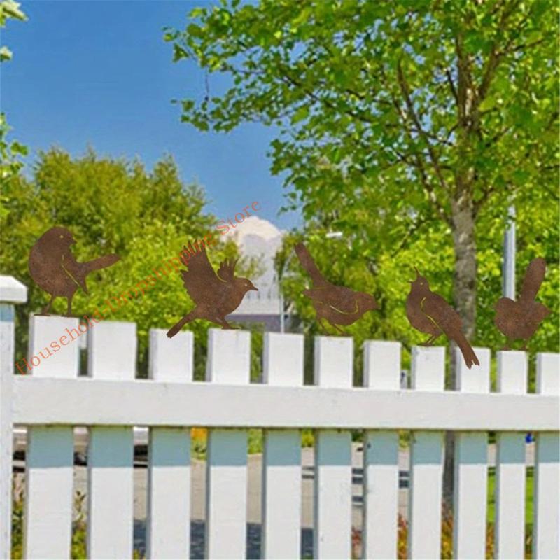 Decorative Metal Bird Figurines Set with Realistic Rusts Finish For Garden Pathway Accent Backyard Ornament 85AD