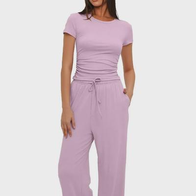 Costume décontracté deux pièces pour femme: Haut plissé à manches courtes et pantalon large taille haute Sportswear