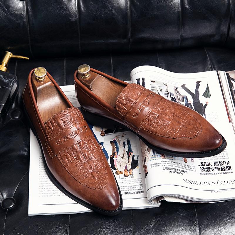 Herrenmode Krokodilmuster Leder Casual Slipper Weiche Bequeme Atmungsaktive Flats Freizeitschuhe Herren Mokassins Fahrschuhe