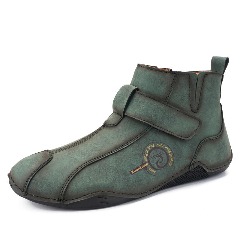 Autumn and Winter New Men's Short Boots 2025 British Classic Retro Flat Bottom Cotton Shoes Outdoor Business Sports Casual Shoes