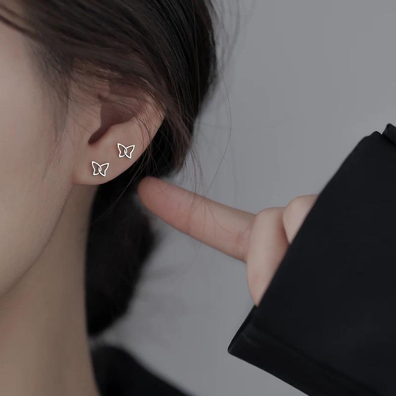 S925 Silver Stud Earrings Women's Ear Hole Earrings Niche Design Earbone Studs High-end Earrings