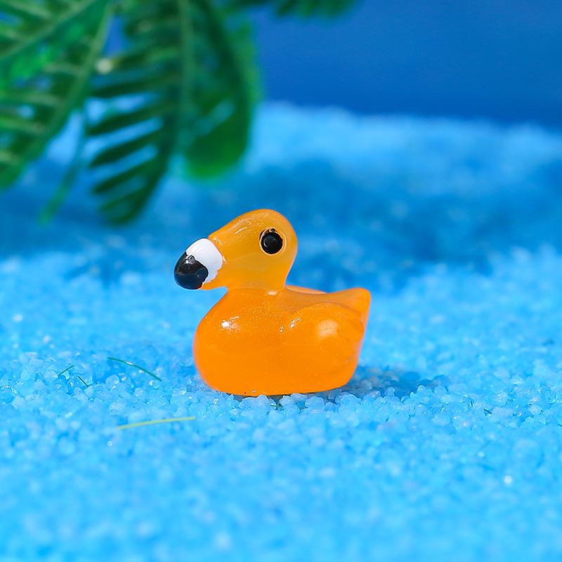 Luminous Flamingo Resin Landscape Ornament - Creative Glowing Cartoon Animal Decoration оранжевый