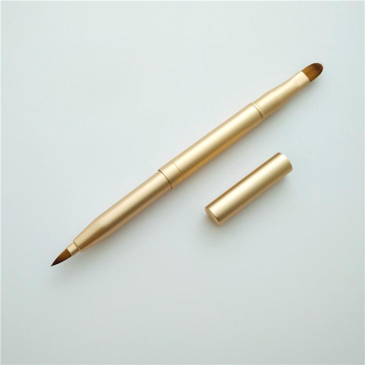 

1 шт., выдвижная кисть для губ, кисть для губ с двойной головкой и крышкой, консилер, кисть для макияжа, кисть для помады золотой