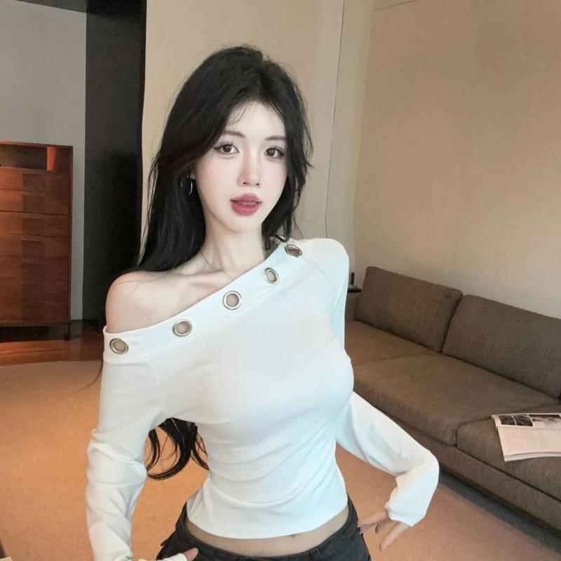 Spring and Autumn New Hot Girl Hollow Long-sleeved Design T-shirt Slimming Bottoming Top S