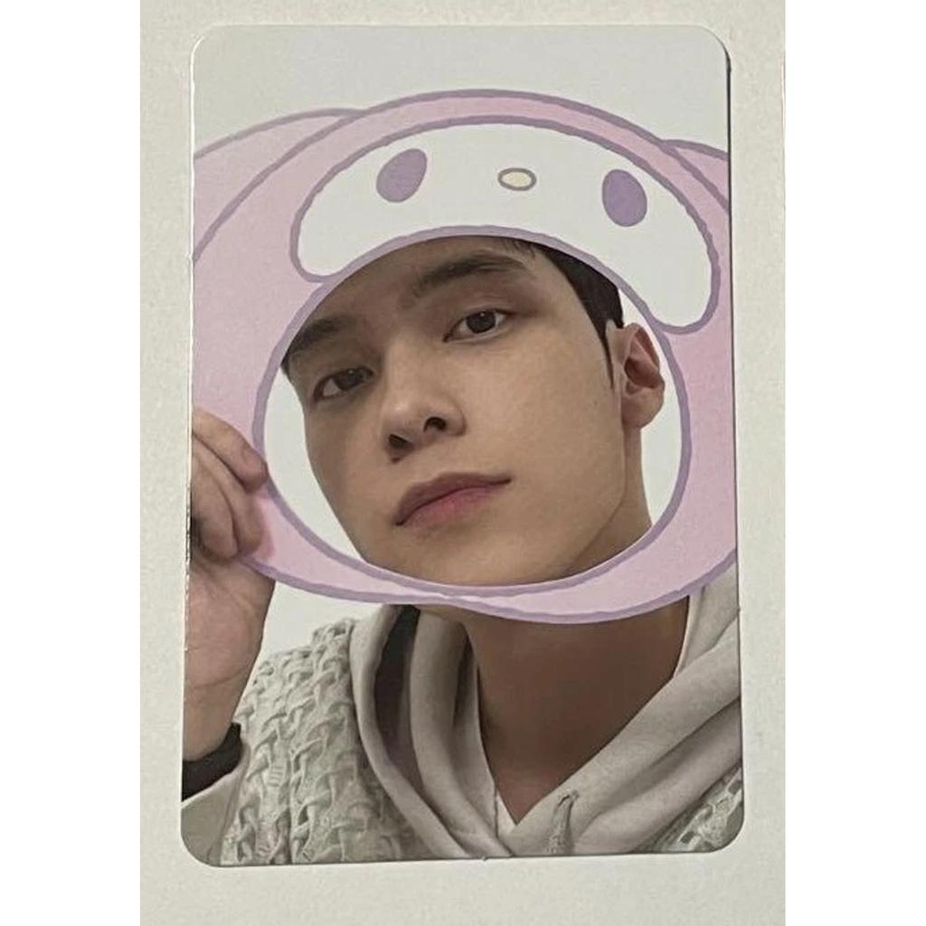 NCT X SANRIO CHARACTERS OFFICIAL PHOTO CARD B Ver. SELFIE / CHARACTER