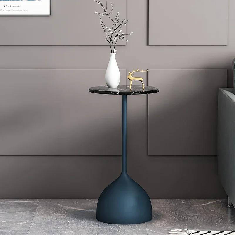 Custom Nordic Marble Small Side Table Modern Living Room Sofa Corner Corner Simple Creative Iron Golden Small Coffee Table WF