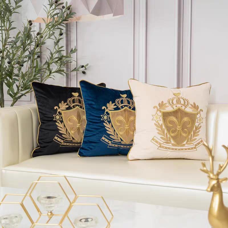 European Style Retro Cushion Cover Solid Color Embroidery Pattern Pillowcase Comfortable Living Room Sofa Throw Pillow Cover