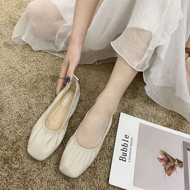 Shallow Flat-soled Single Shoes for Women's Spring and Autumn Versatile Soft Leather Soft-soled Super Soft Doudou Shoes 2025 New Lazy Grandma Shoes