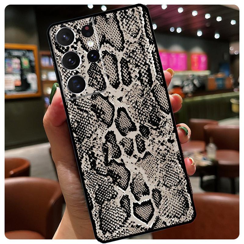

Snake Skin Silicone Case For Samsung Galaxy S23 S22 Ultra S21 S20 FE S8 S9 S10 Plus Note 20 Ultra Cover Galaxy S22 Plus