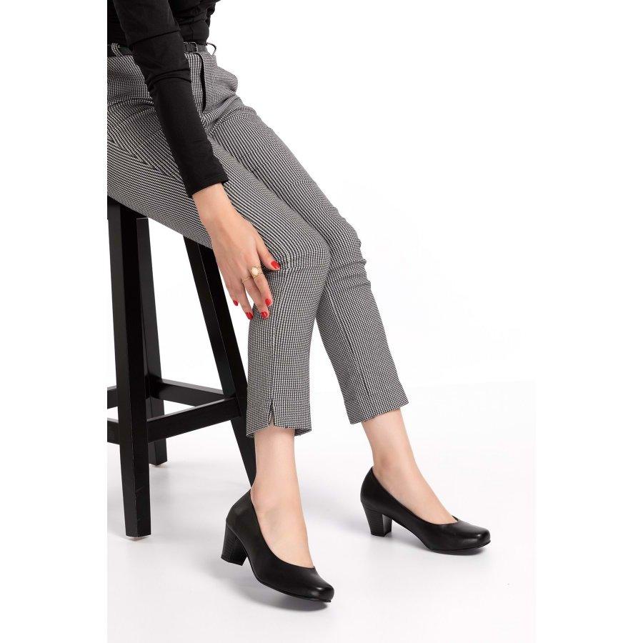 Women's Genuine Leather Block Heel Classic Shoes