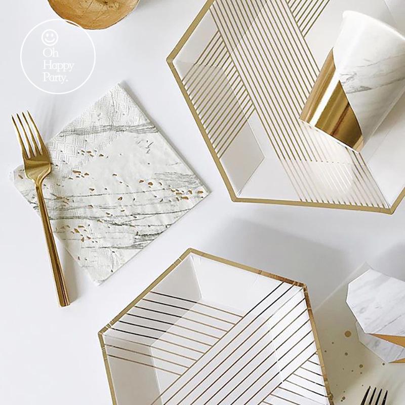 Bílá téma Svatba Párty Zlatý pruh Papírové talíře Kelímky Ubrousky Děti Dospělí Narozeninové nádobí Dekorace na párty Baby Shower