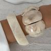 Salircon 2 Estilos Elegantes Resina Acrílico Cadena Elástica Brazaletes Geométricos para Mujeres Modernos Boho Pulseras Anchas Colgante Joyería Y2K
