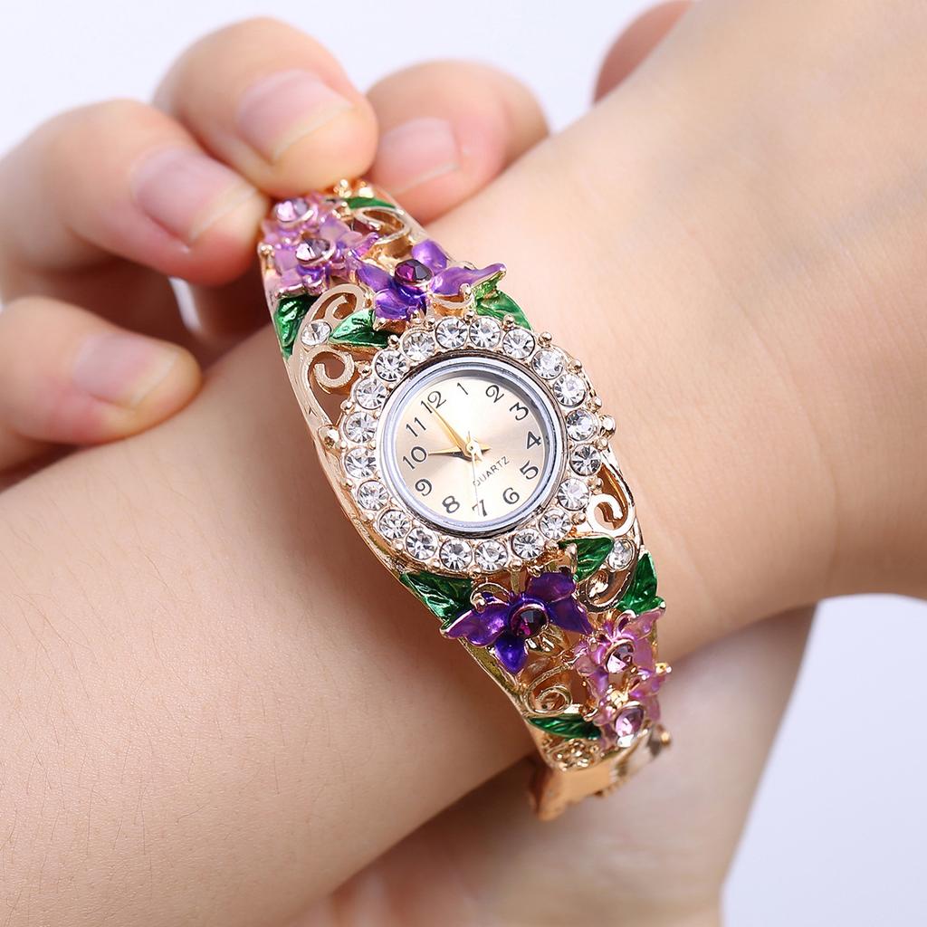2026 New Korean Women's Diamond Inlaid Butterfly Flower Quartz Watch